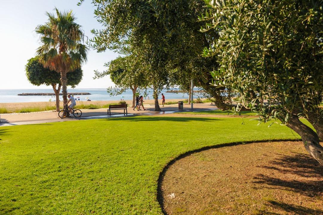 Casa Del Dorado Playa Cambrils Villa ภายนอก รูปภาพ