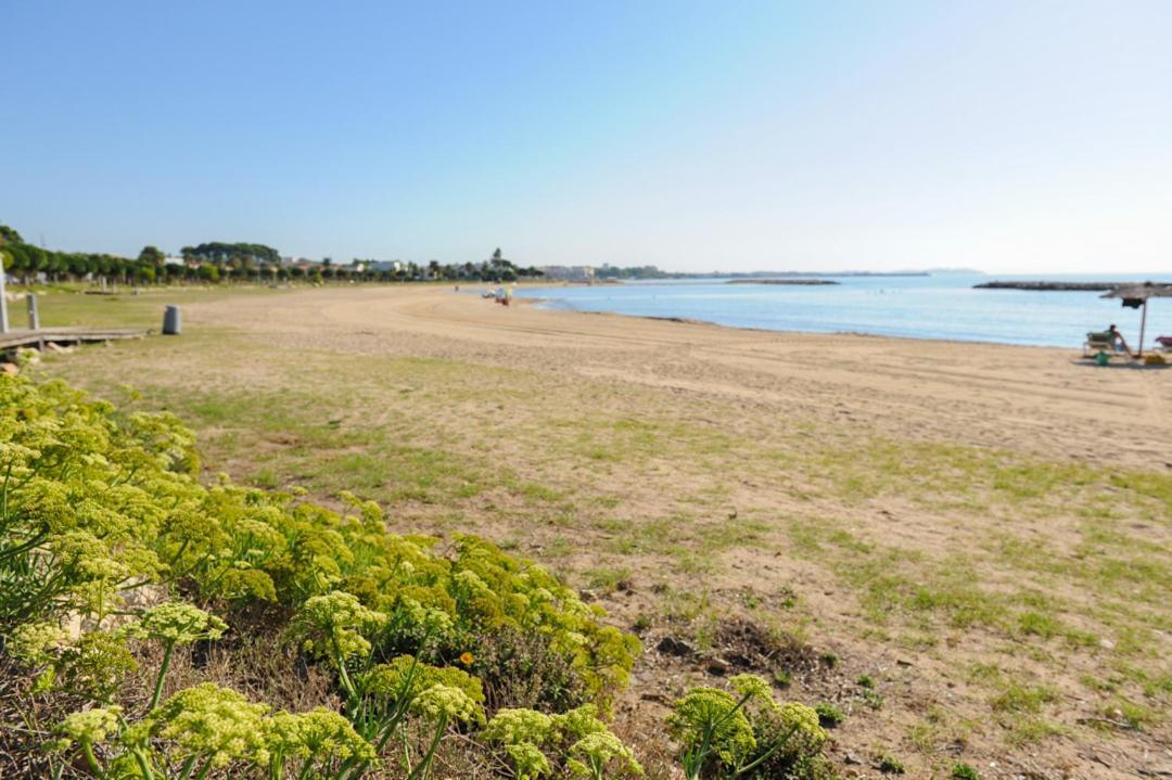Casa Del Dorado Playa Cambrils Villa ภายนอก รูปภาพ